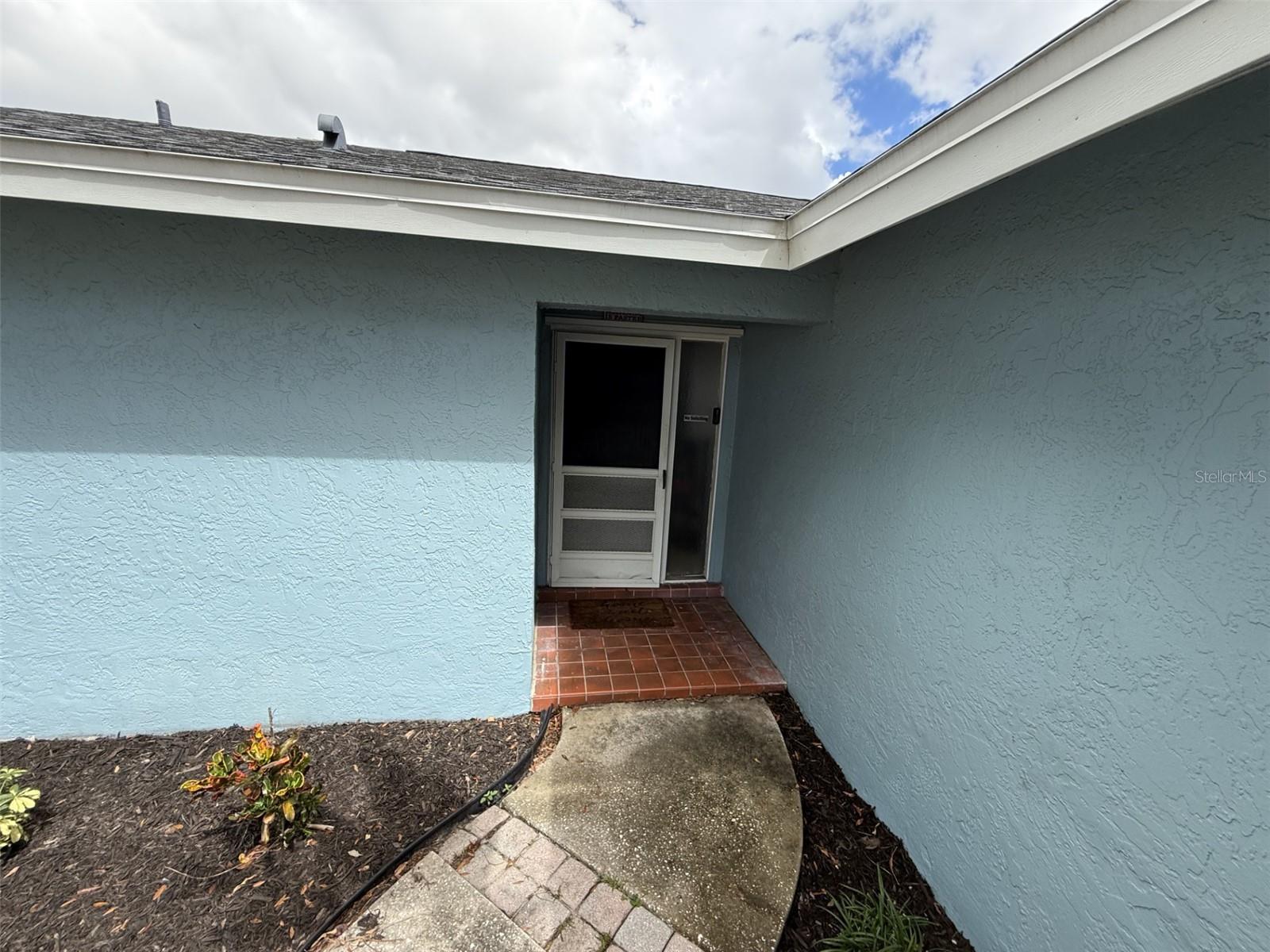 Image 3 of 5 For 2589 Orangewood Court