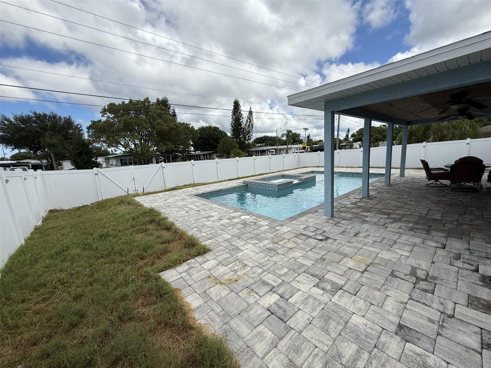 Image 5 of 5 For 2589 Orangewood Court