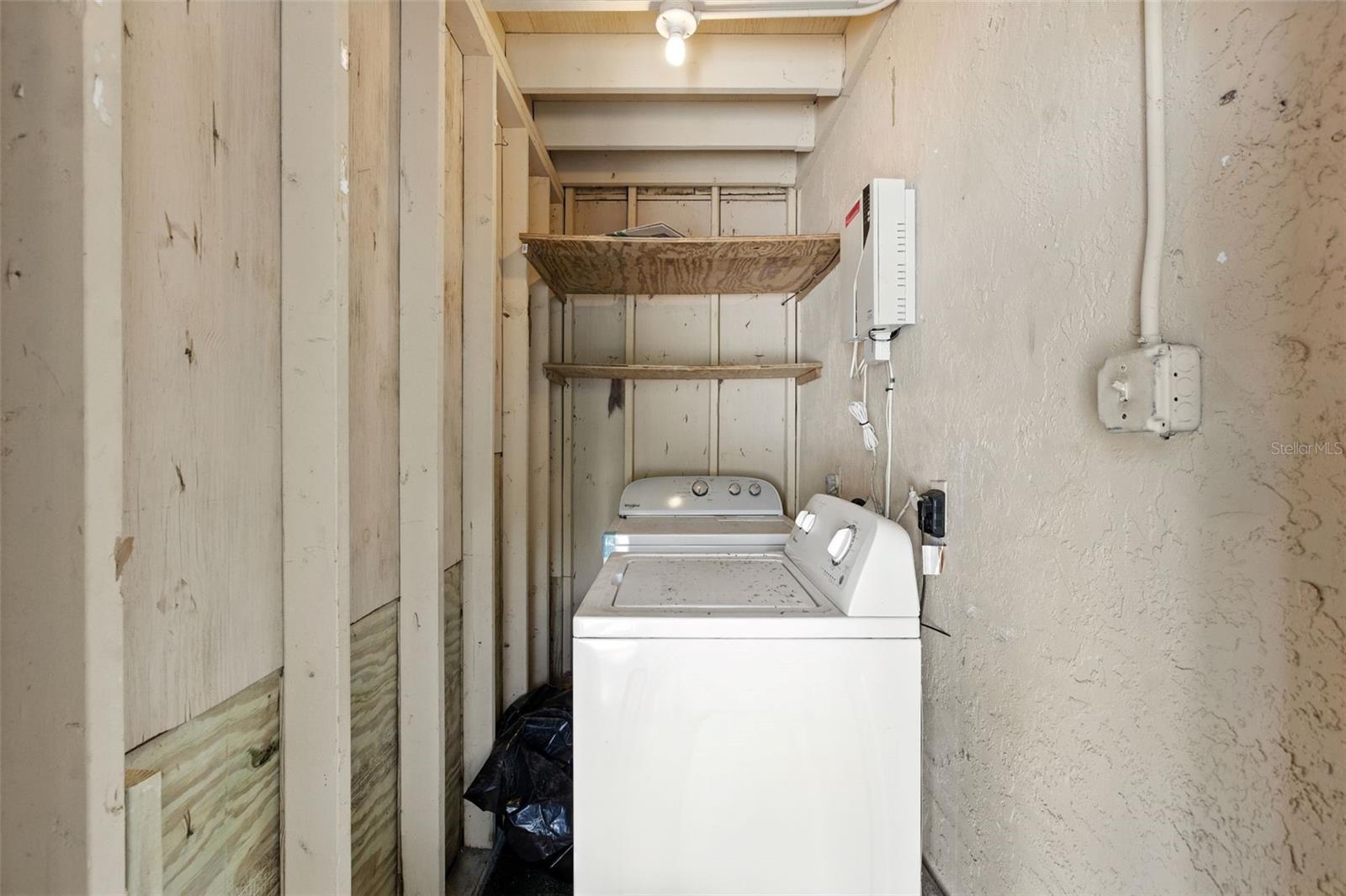 Image 11 of 37 For 408 And 410 Tampania