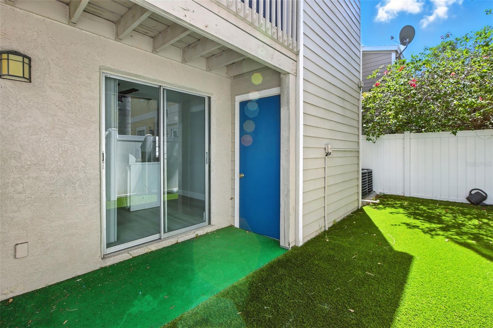 Image 12 of 37 For 408 And 410 Tampania