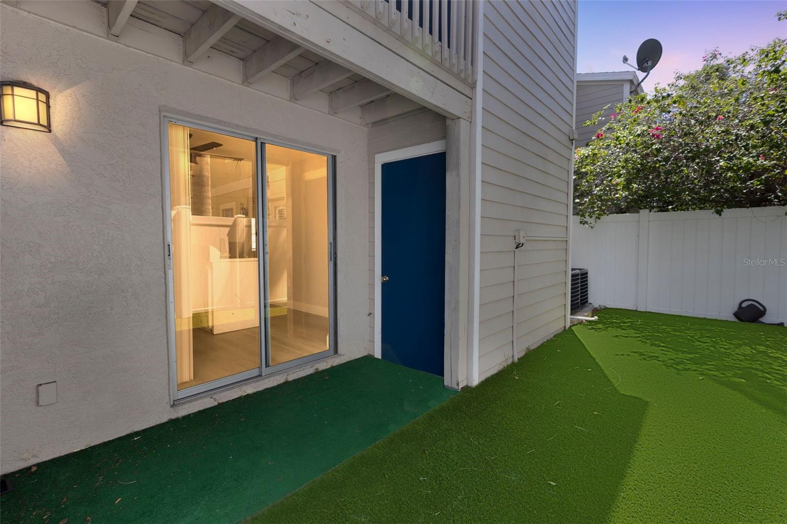 Image 14 of 37 For 408 And 410 Tampania