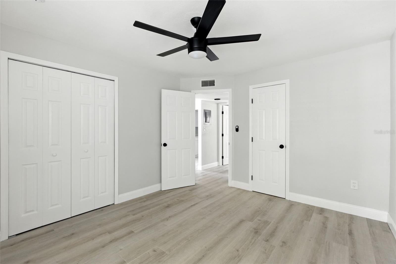 Image 19 of 37 For 408 And 410 Tampania