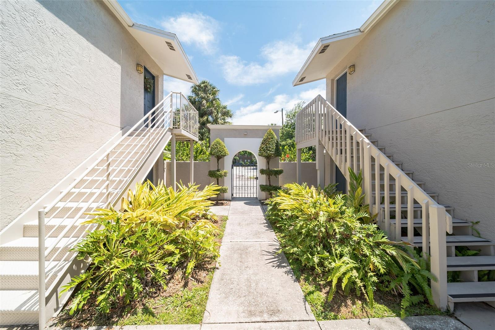 Image 23 of 37 For 408 And 410 Tampania