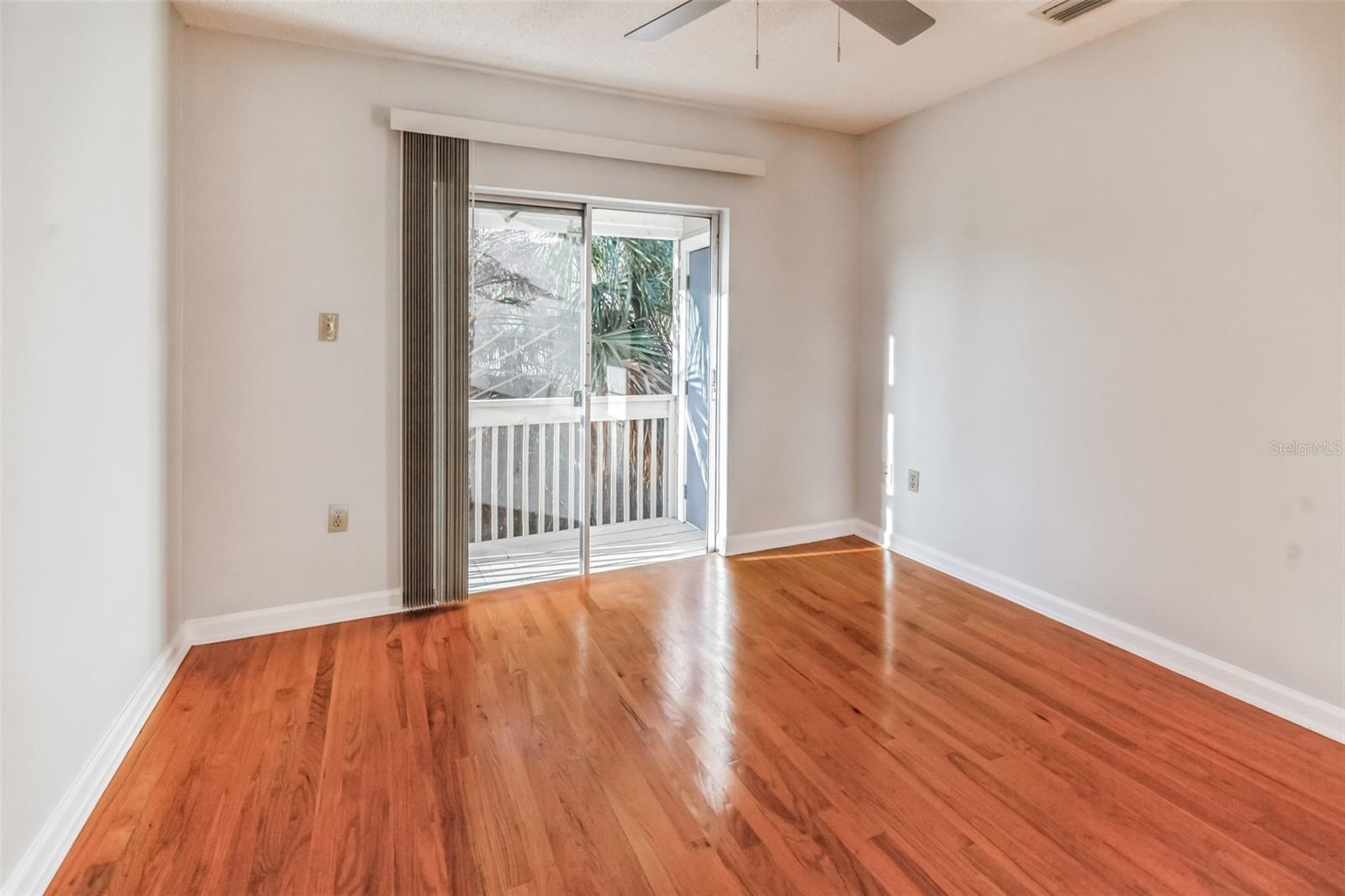 Image 35 of 37 For 408 And 410 Tampania