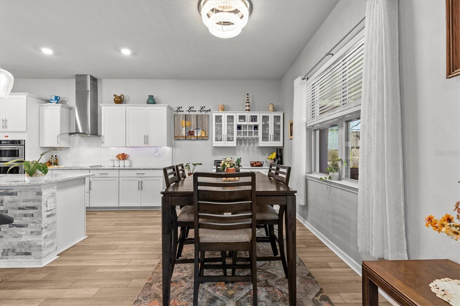 Image 14 of 71 For 19270 Briarbrook Drive