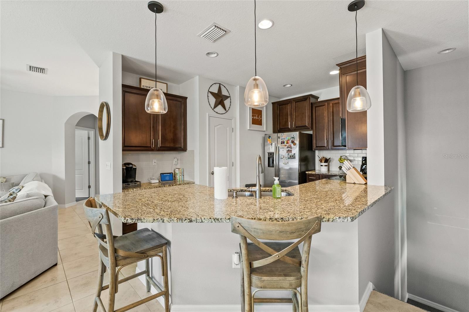 Image 7 of 19 For 7001 Interbay Boulevard 346