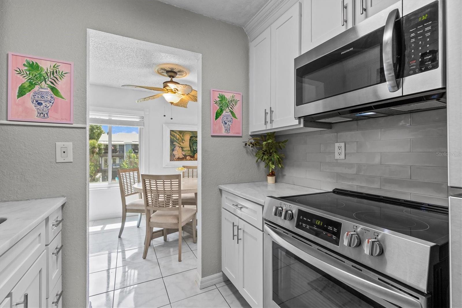Image 19 of 40 For 388 Moorings Cove Drive 6e