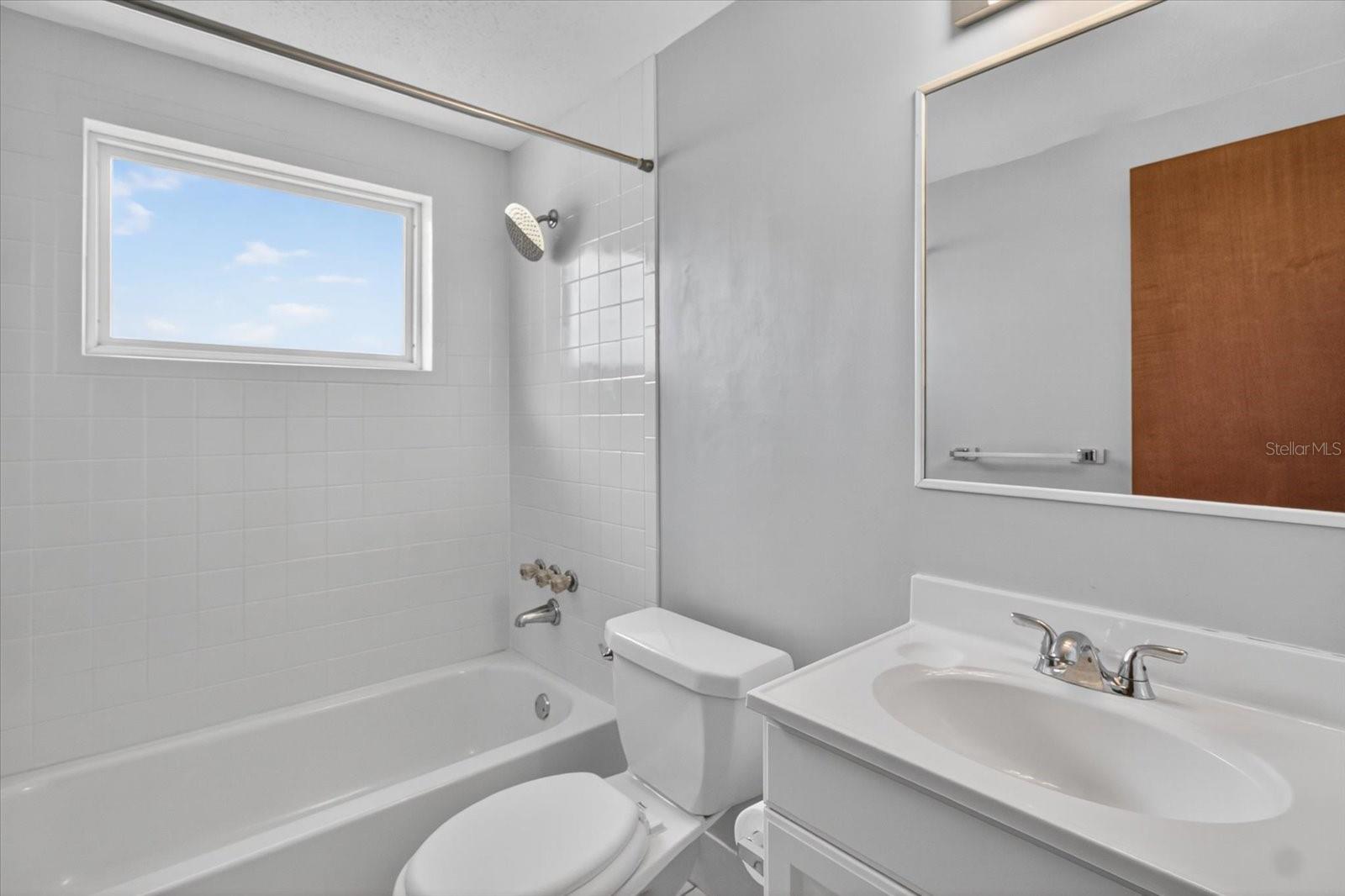 Image 23 of 42 For 4934 Vision Avenue