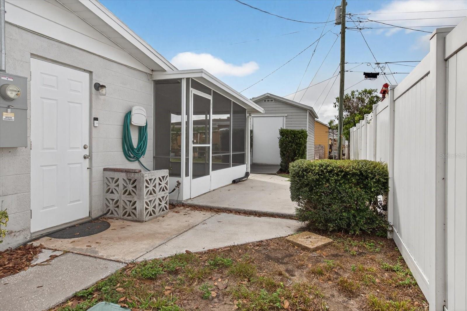 Image 30 of 42 For 4934 Vision Avenue