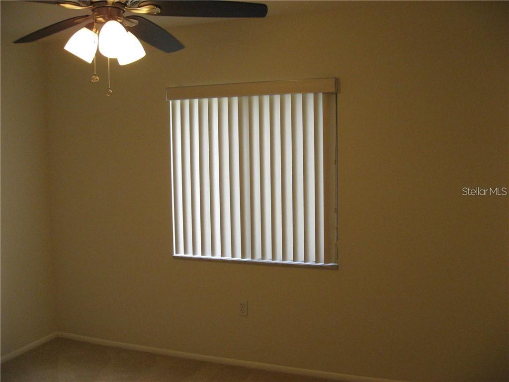Image 20 of 33 For 5644 Gardens Drive 102