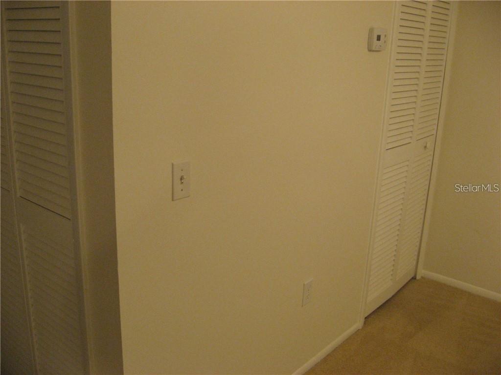 Image 9 of 33 For 5644 Gardens Drive 102
