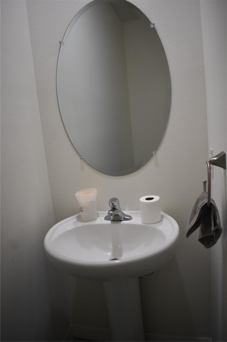 Image 11 of 17 For 17202 Amber Aspen Way