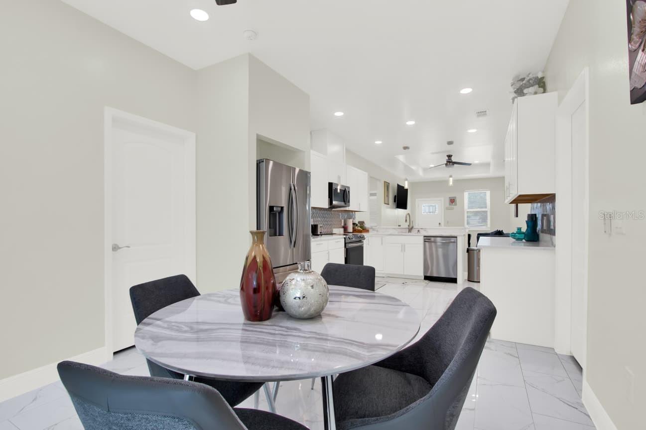 Image 10 of 27 For 2412 Chelsea Street