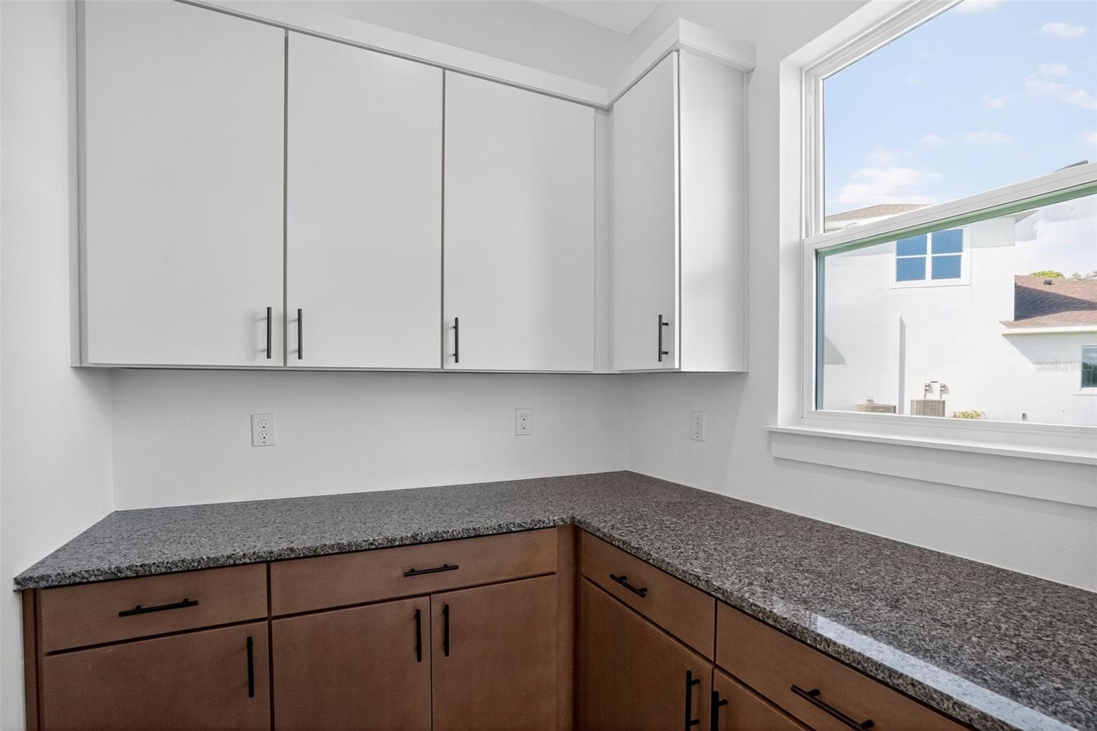 Image 11 of 29 For 8210 Golden Beach Court