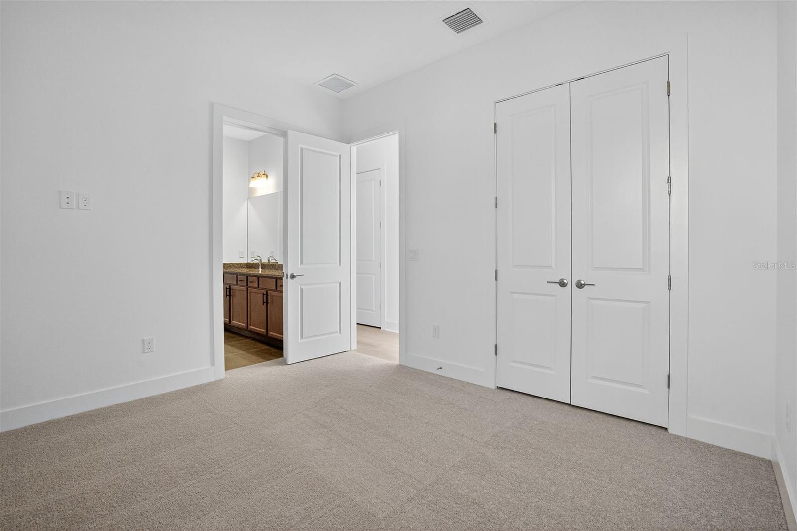 Image 14 of 29 For 8210 Golden Beach Court