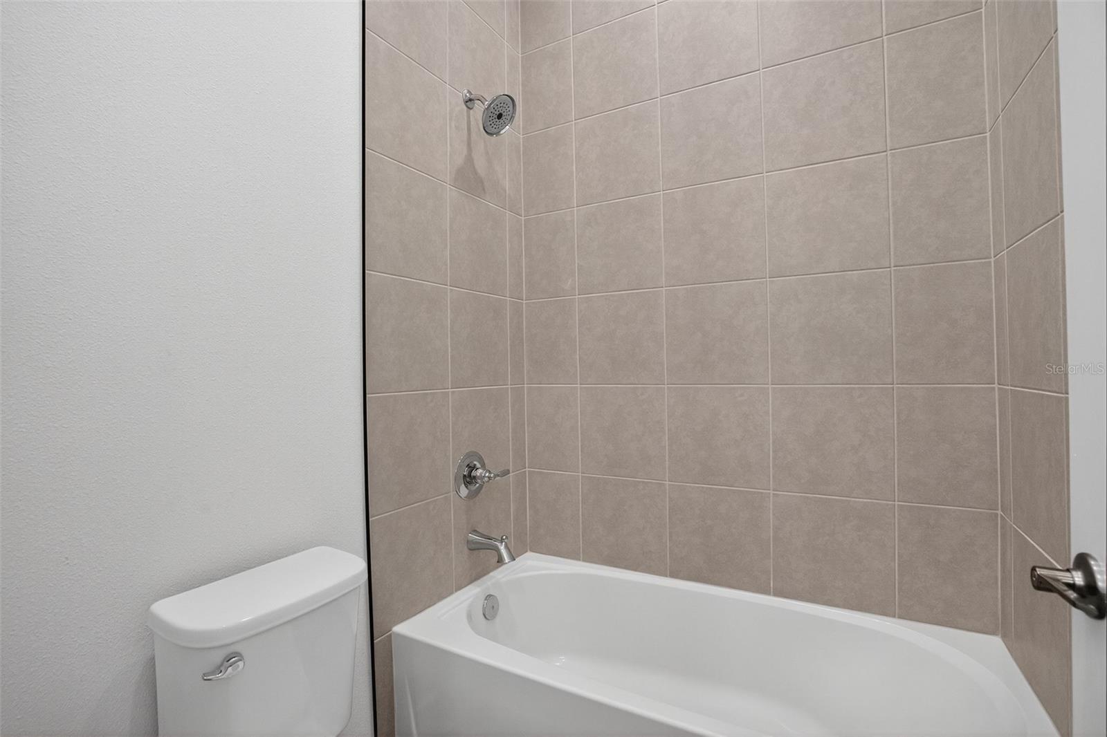 Image 21 of 29 For 8210 Golden Beach Court