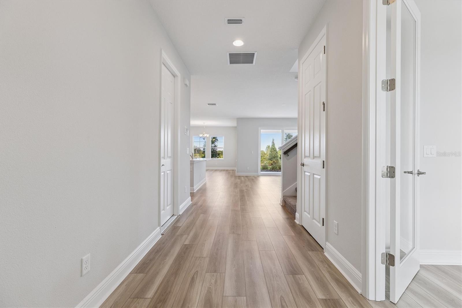 Image 11 of 35 For 9711 Surrey Rose Drive