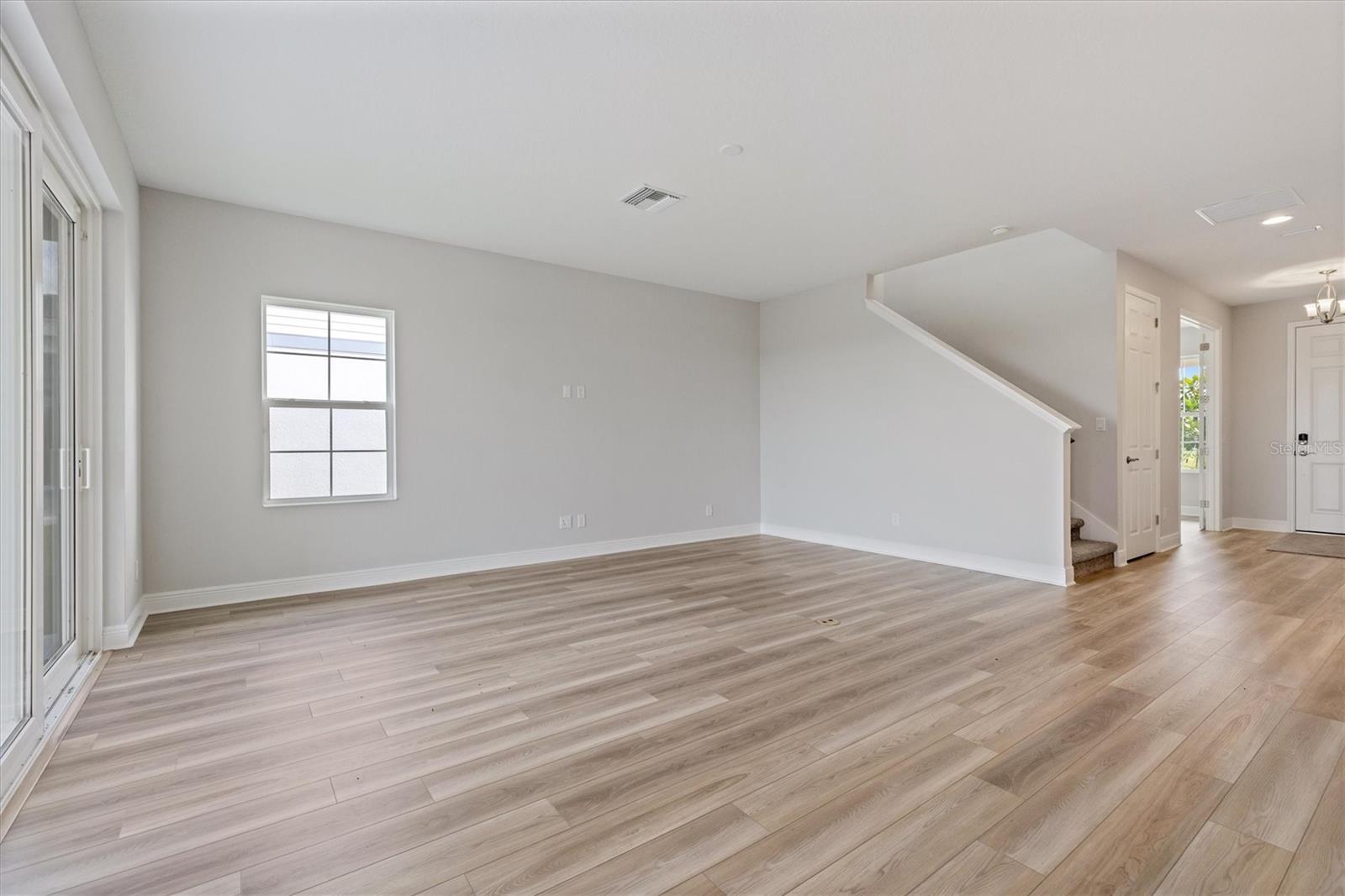 Image 18 of 35 For 9711 Surrey Rose Drive