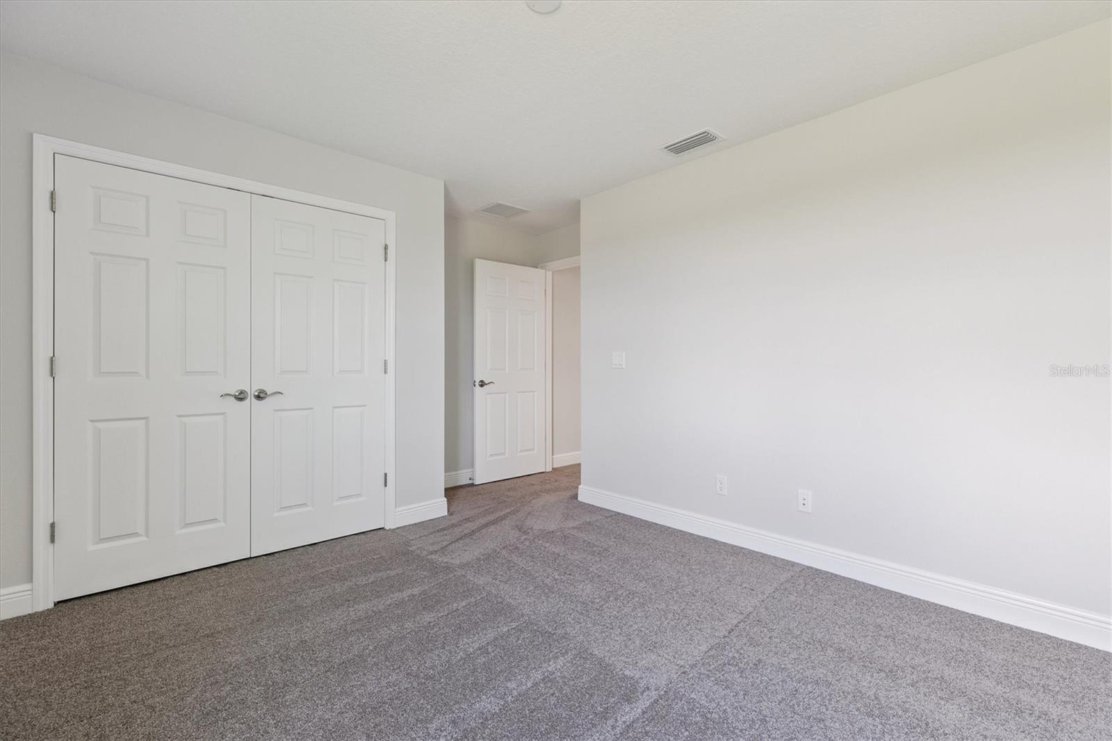 Image 21 of 35 For 9711 Surrey Rose Drive