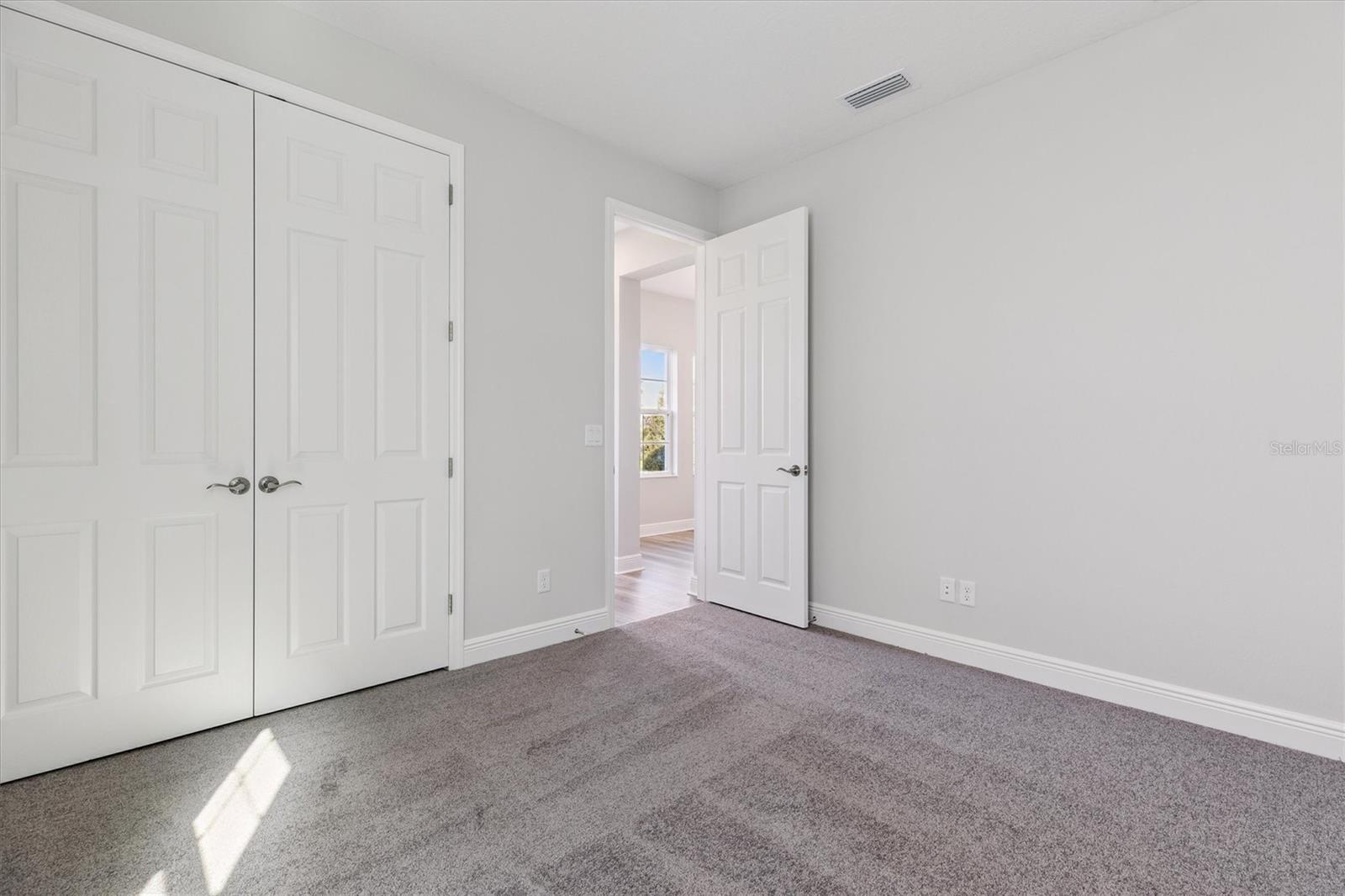 Image 28 of 35 For 9711 Surrey Rose Drive