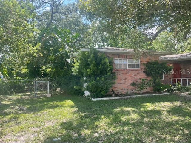 Image 2 of 30 For 6211 55th Street N