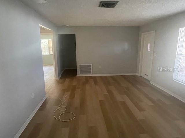 Image 4 of 30 For 6211 55th Street N