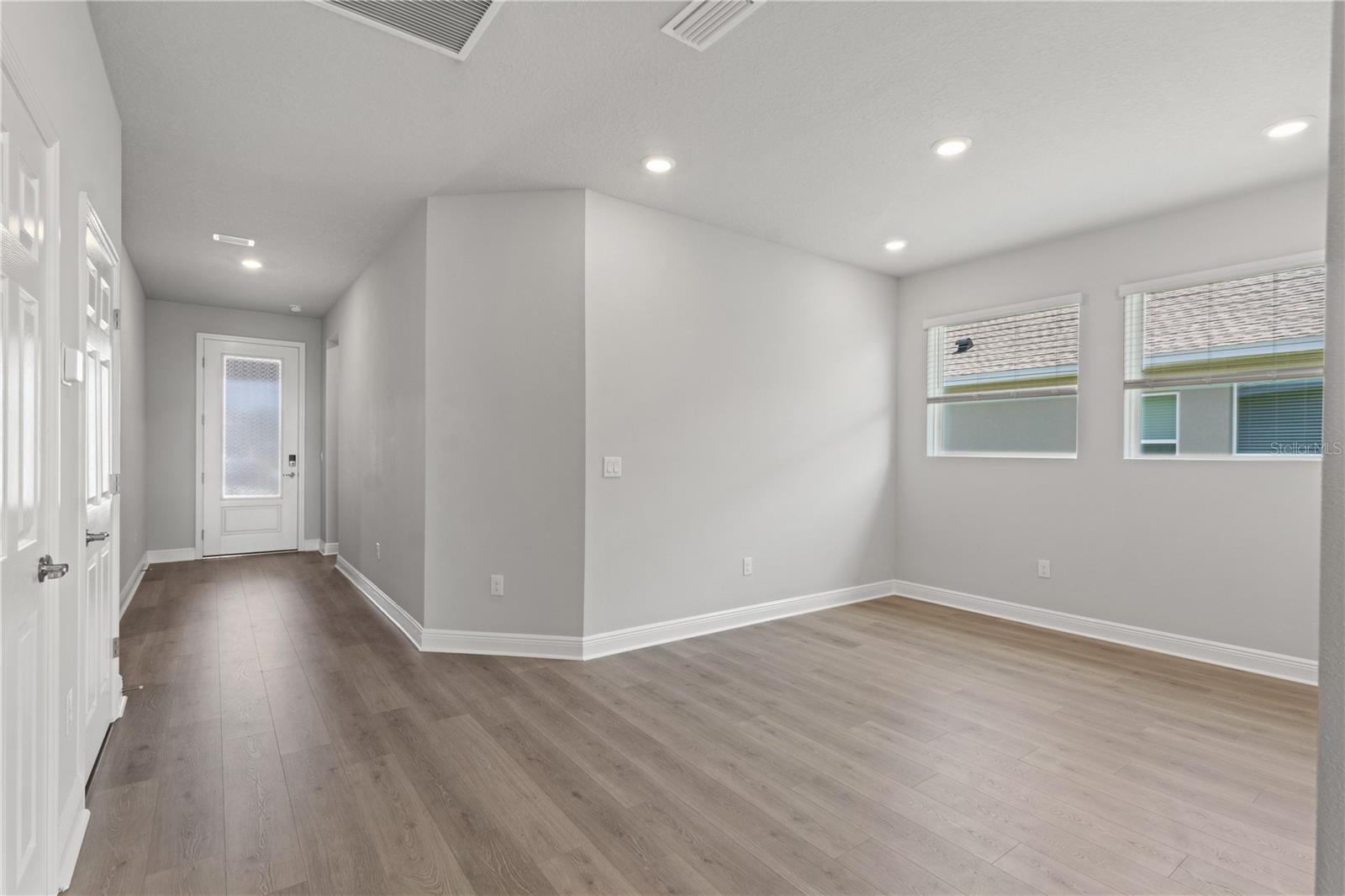 Image 19 of 39 For 11791 Richmond Trail