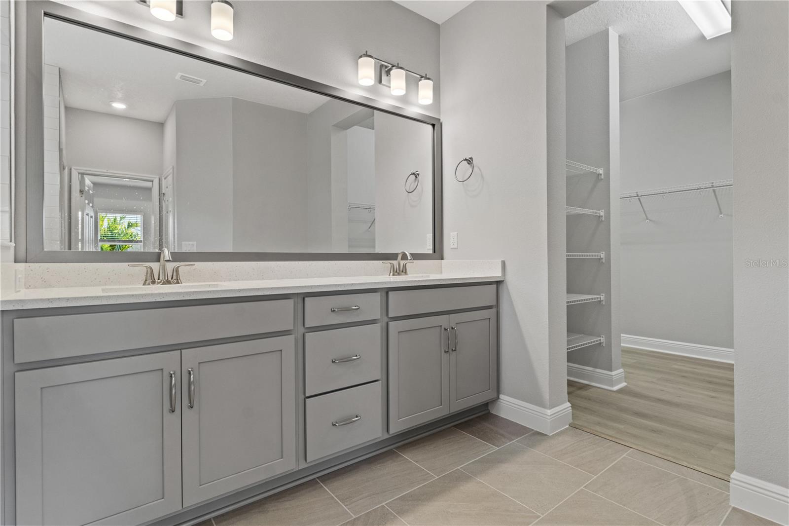 Image 30 of 39 For 11791 Richmond Trail