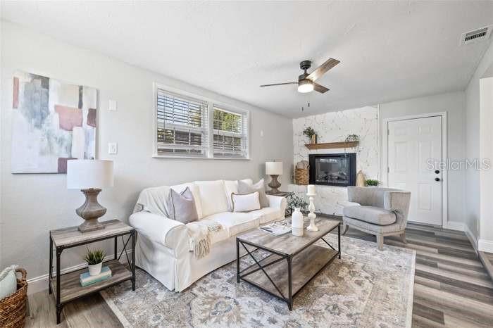 Image 17 of 30 For 7335 10th Avenue N