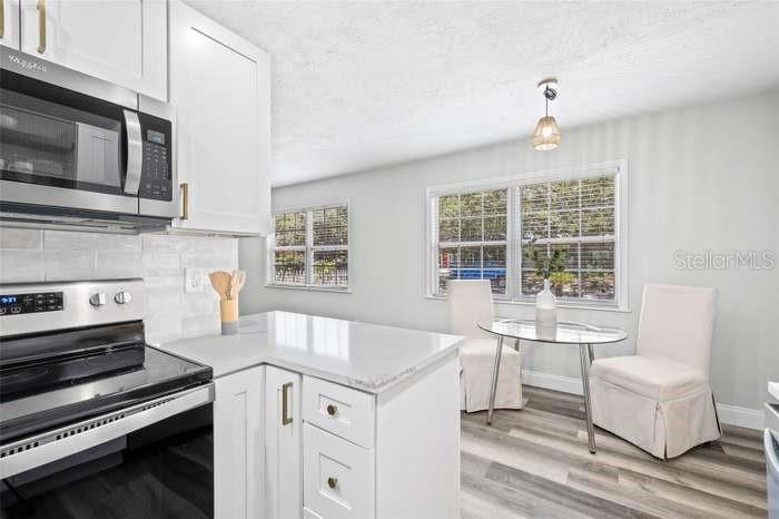 Image 6 of 30 For 7335 10th Avenue N