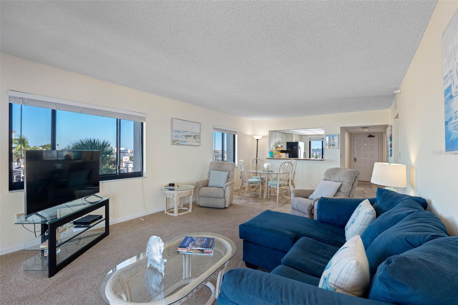 Image 19 of 35 For 15000 Gulf Blvd  408