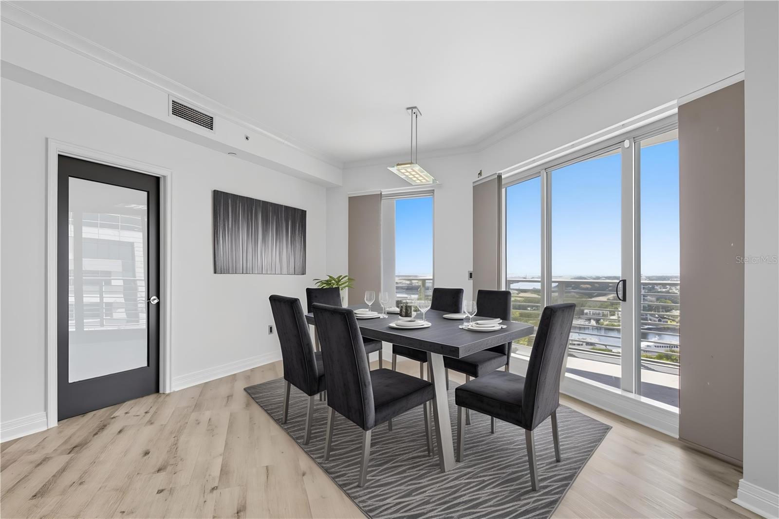 Image 10 of 59 For 449 12th Street 1504