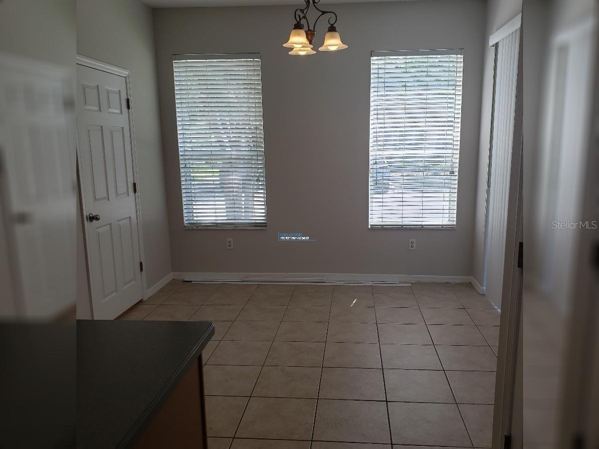 Image 5 of 18 For 4724 68th Avenue N