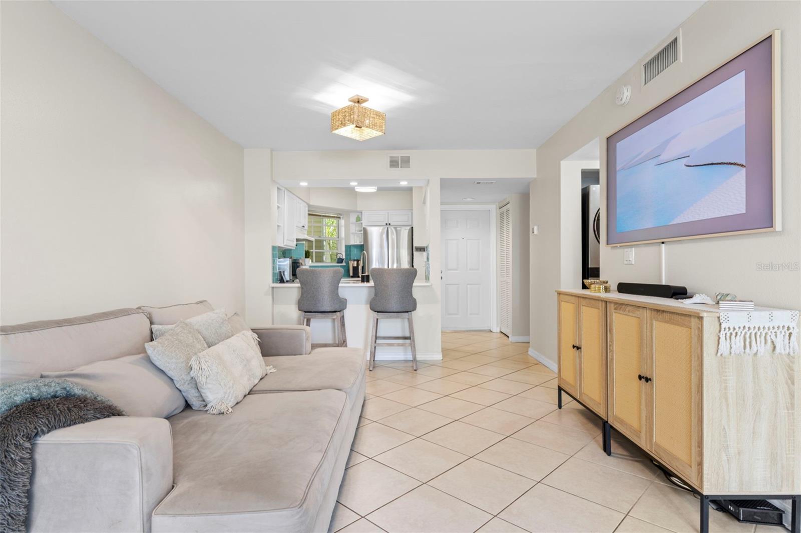 Image 5 of 42 For 6915 Stones Throw Circle N 3104