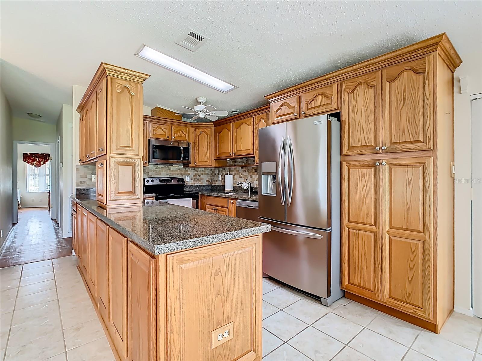 Image 11 of 50 For 651 Village Boulevard