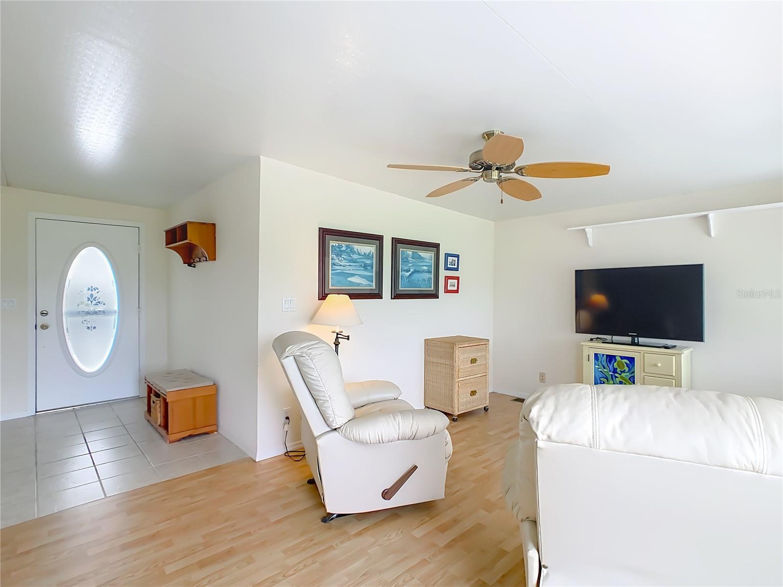 Image 6 of 50 For 651 Village Boulevard