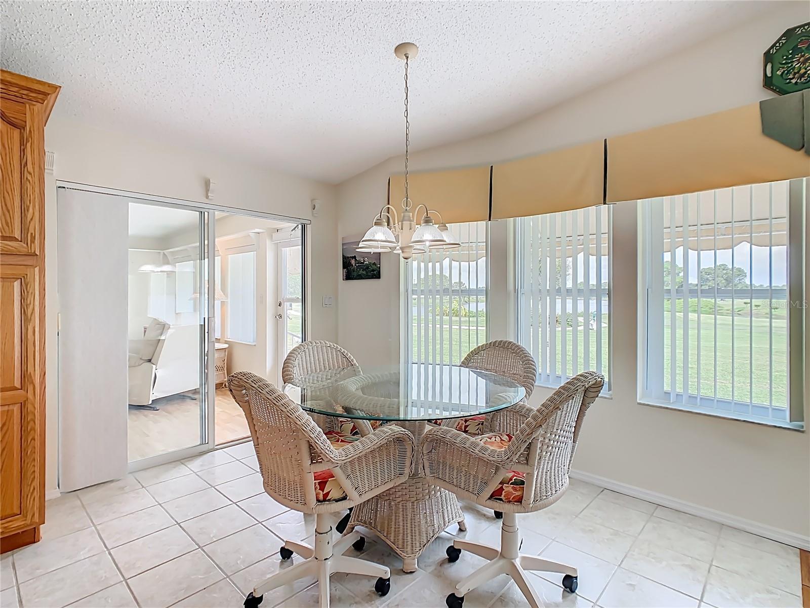 Image 9 of 50 For 651 Village Boulevard