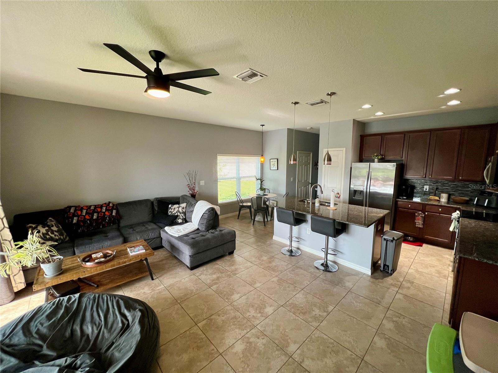 Image 5 of 22 For 6901 40th Lane N