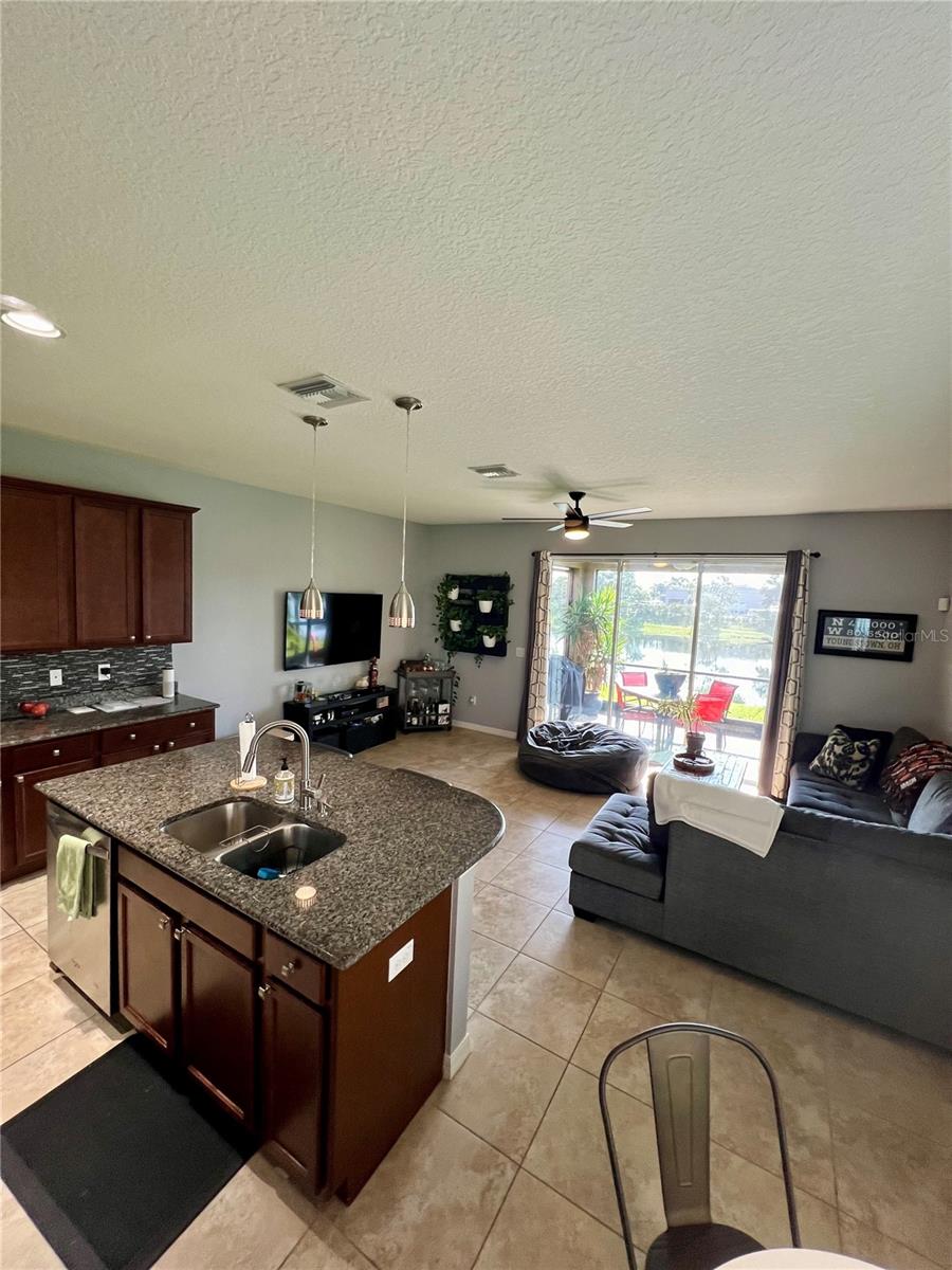 Image 6 of 22 For 6901 40th Lane N