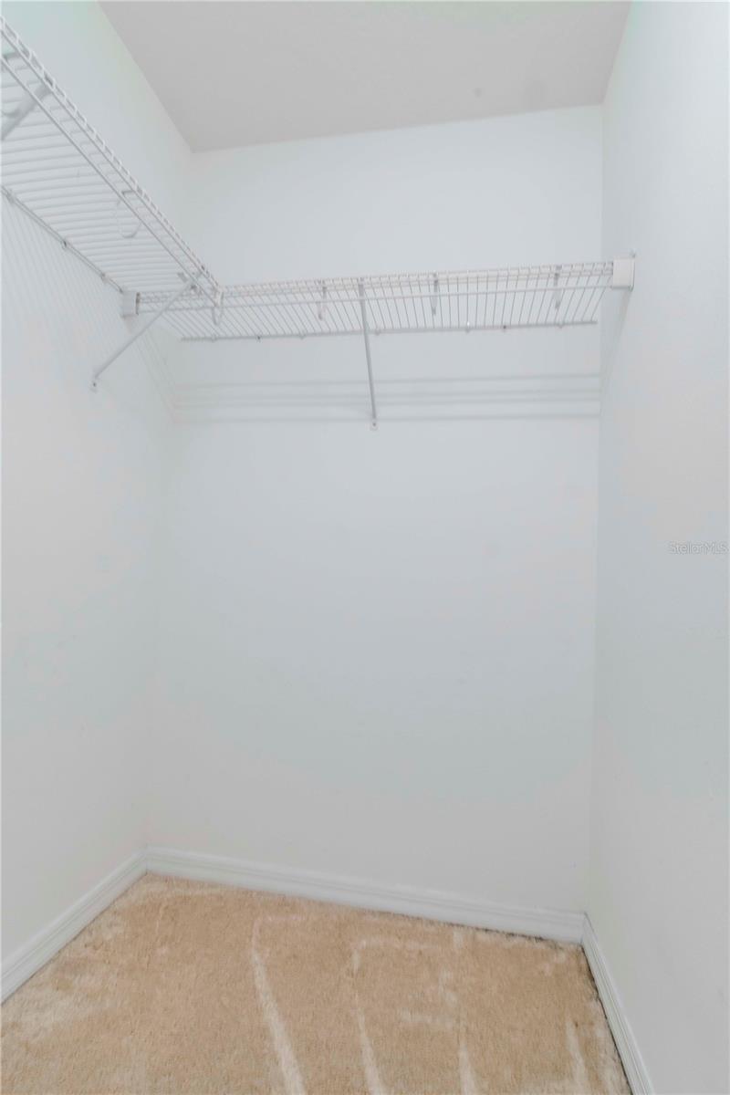 Image 16 of 20 For 8951 Walnut Gable Court