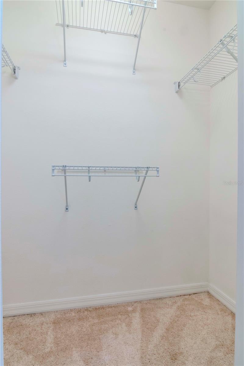 Image 18 of 20 For 8951 Walnut Gable Court