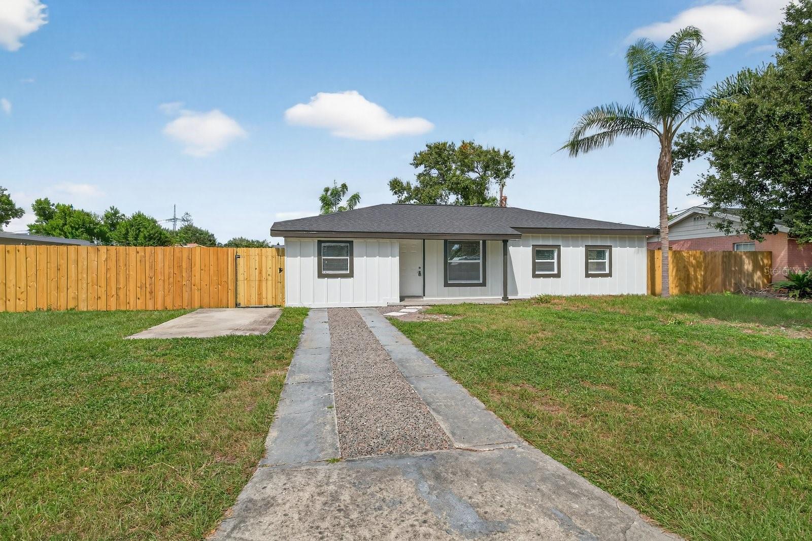 Image 3 of 34 For 4009 Wallace Avenue