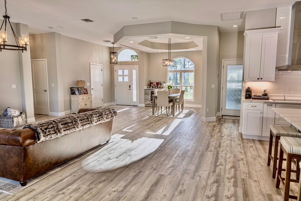 Image 7 of 22 For 7425 245th Street E