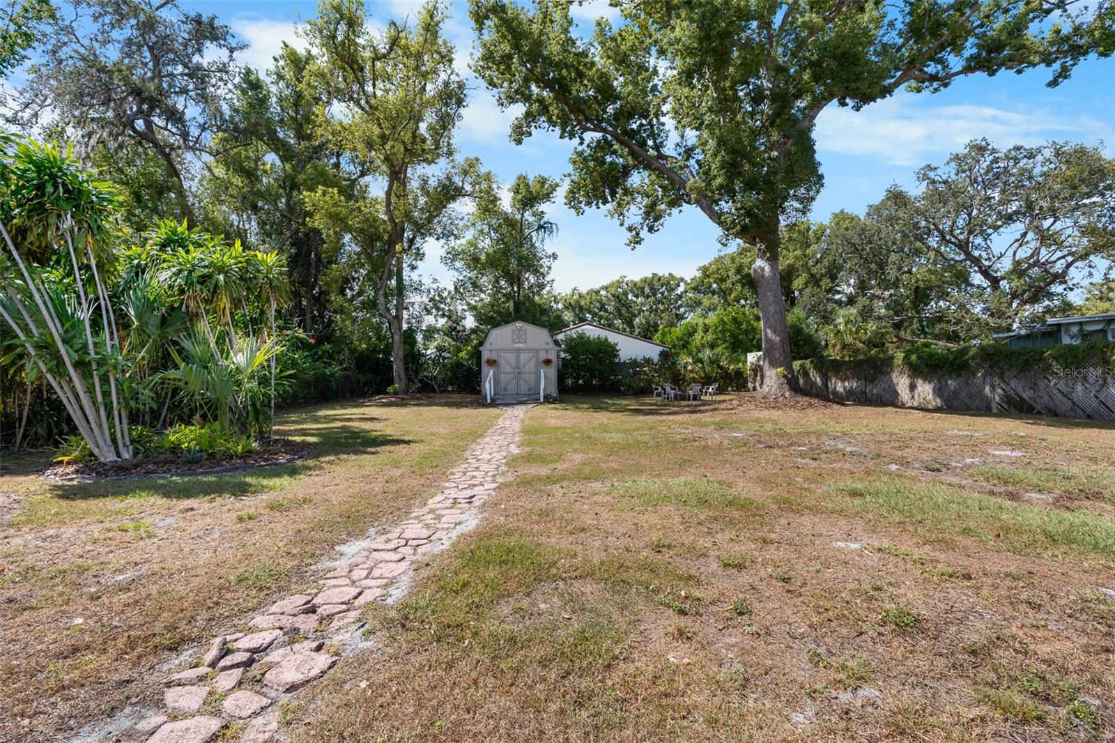 Image 35 of 46 For 8008 Gomez Avenue