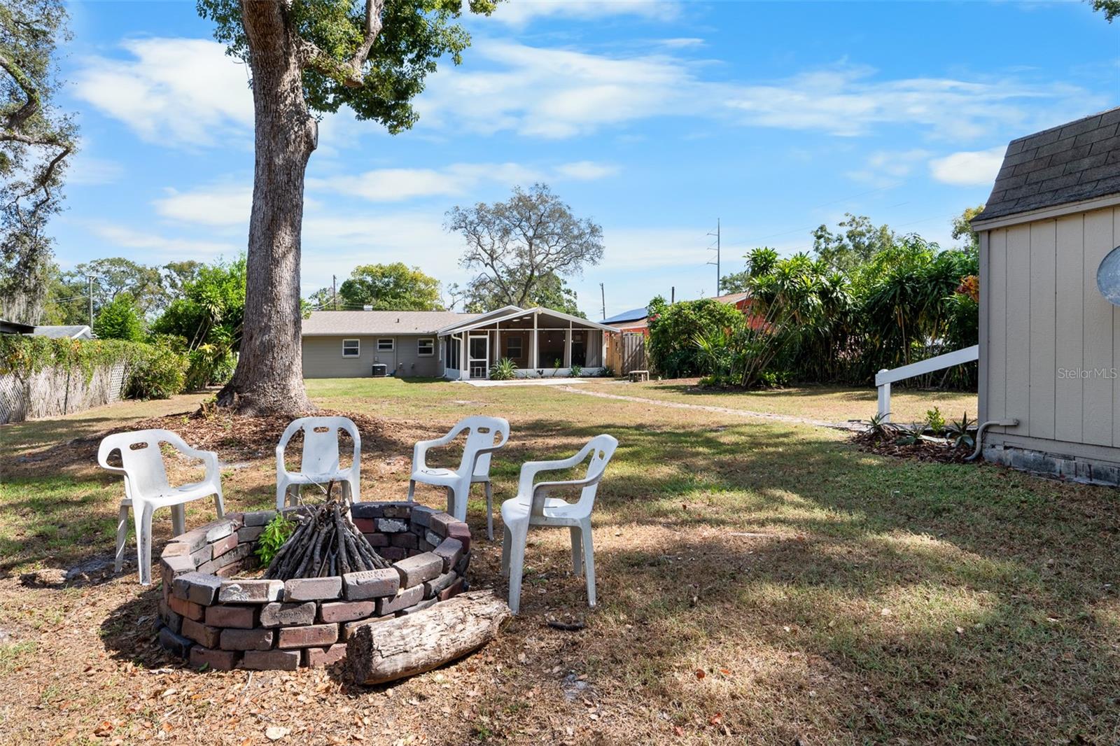Image 36 of 46 For 8008 Gomez Avenue