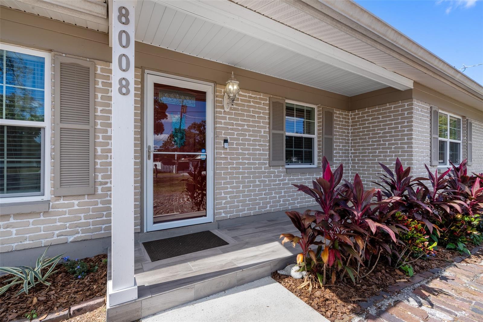Image 4 of 46 For 8008 Gomez Avenue