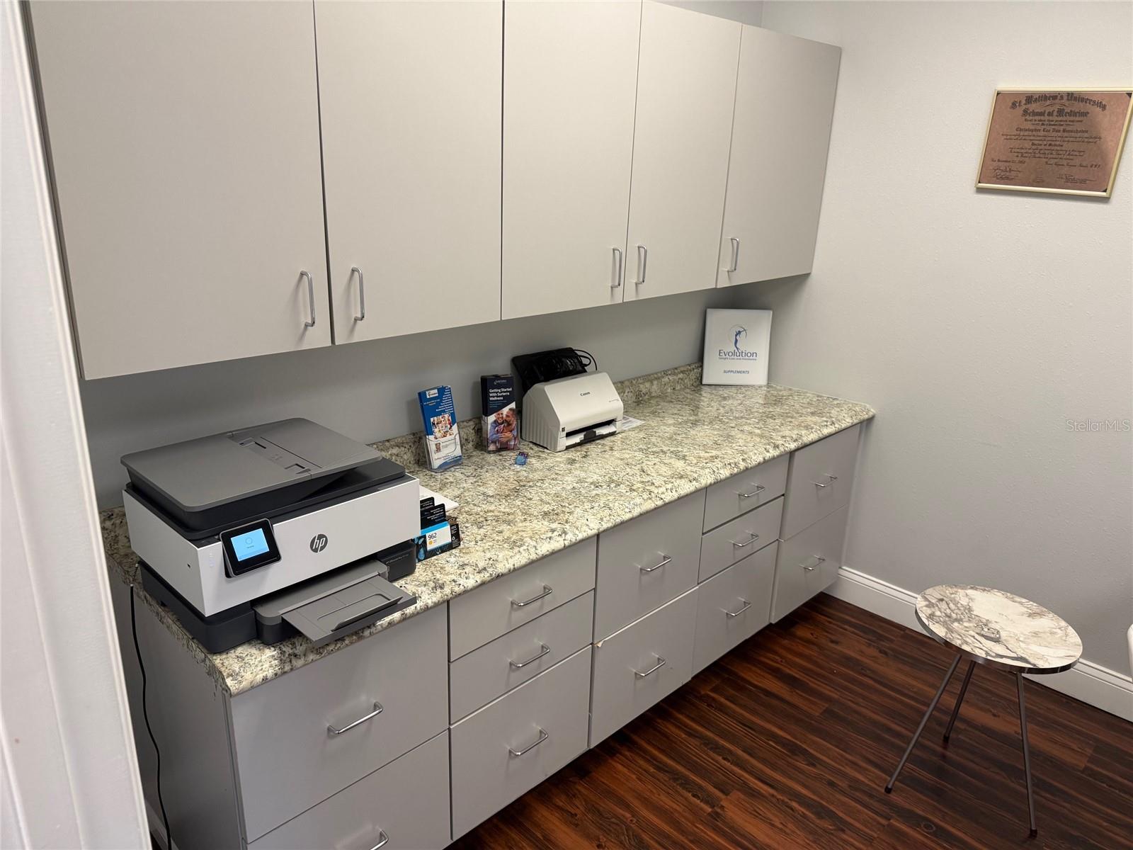 Image 11 of 36 For 1033 Bay Drive