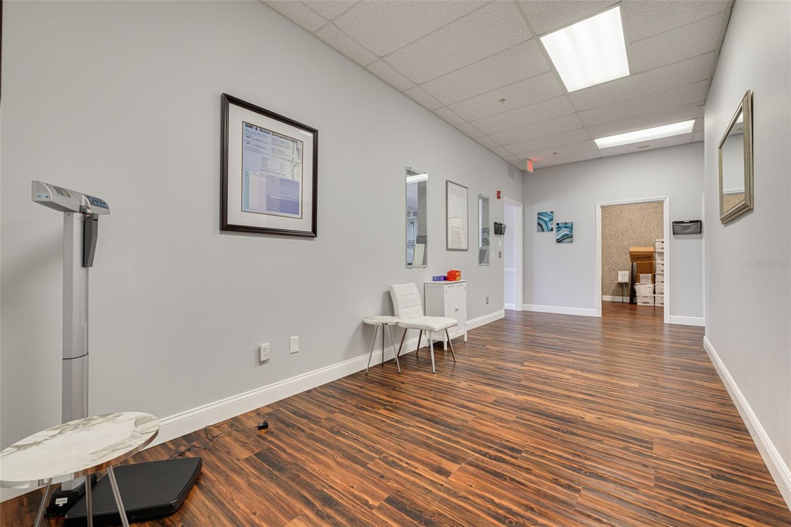 Image 17 of 36 For 1033 Bay Drive