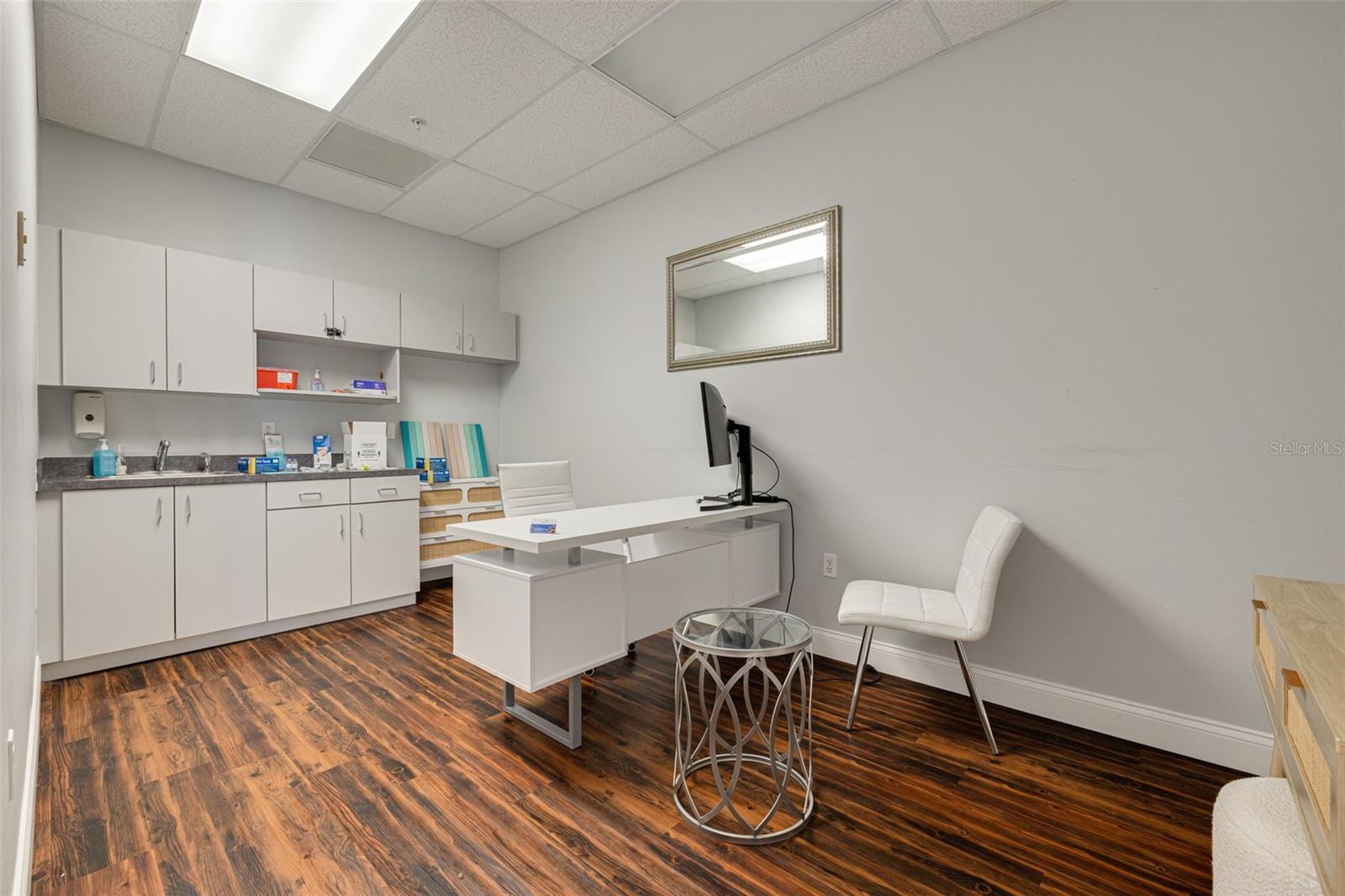 Image 27 of 36 For 1033 Bay Drive