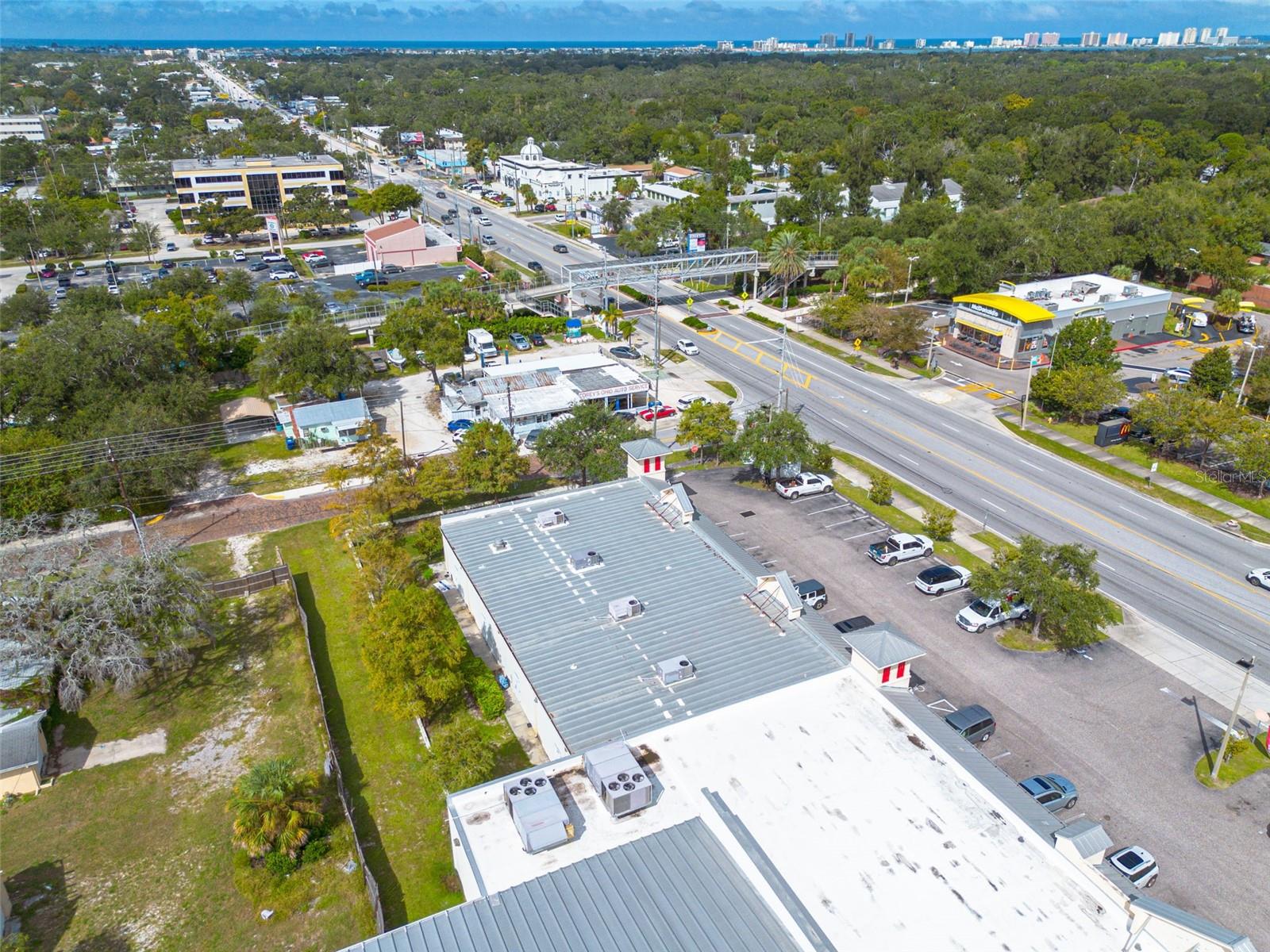 Image 35 of 36 For 1033 Bay Drive